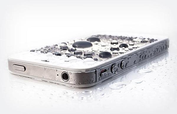 iPhoneを手軽に防水仕様にできるライフハック
